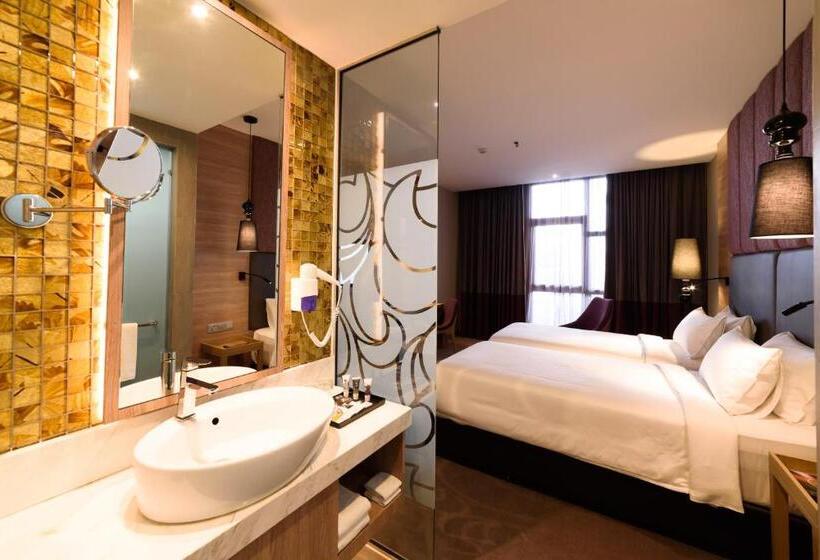Номер Superior, Mercure Selangor Selayang