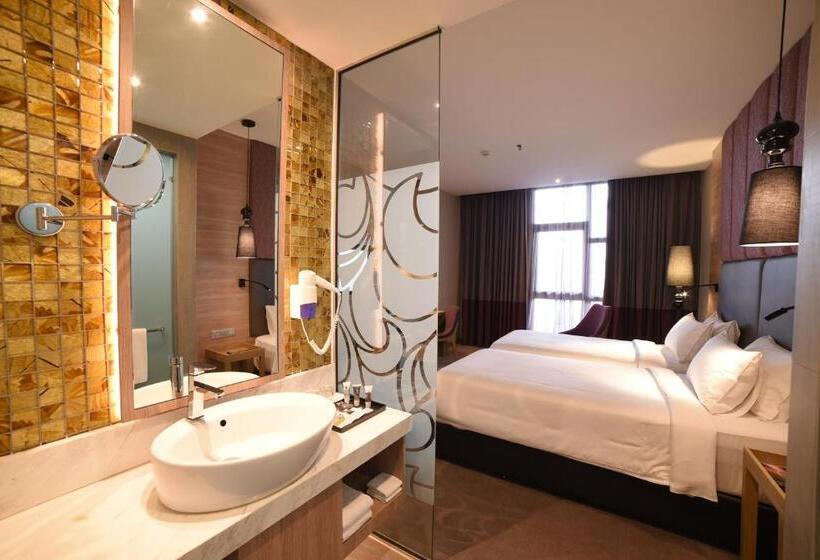 Номер Superior, Mercure Selangor Selayang
