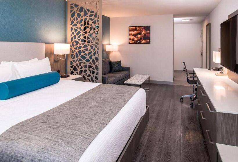 Люкс Кровать Кинг, Best Western Plus Temecula Wine Country Hotel & Suites