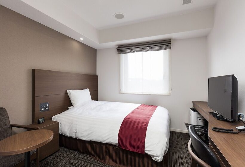 Quarto Estandar, Gran Cerezo Kagoshima