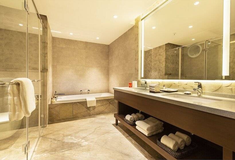 Президентский Люкс, Sheraton Grand Chennai Resort & Spa