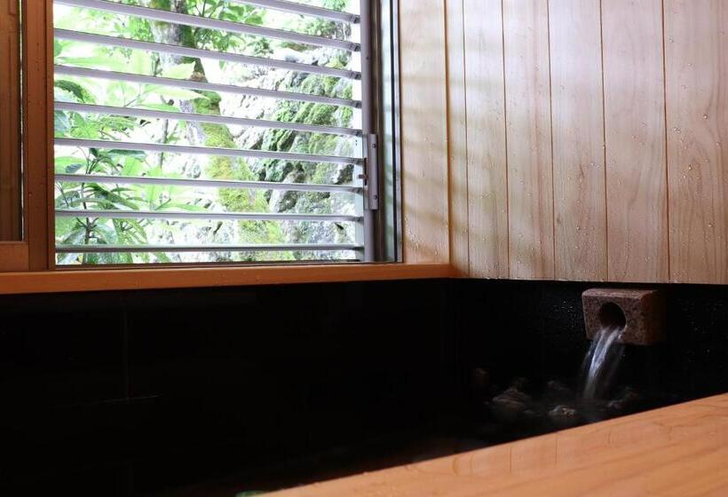 Президентский Люкс, Yumoto Ueyama Ryokan