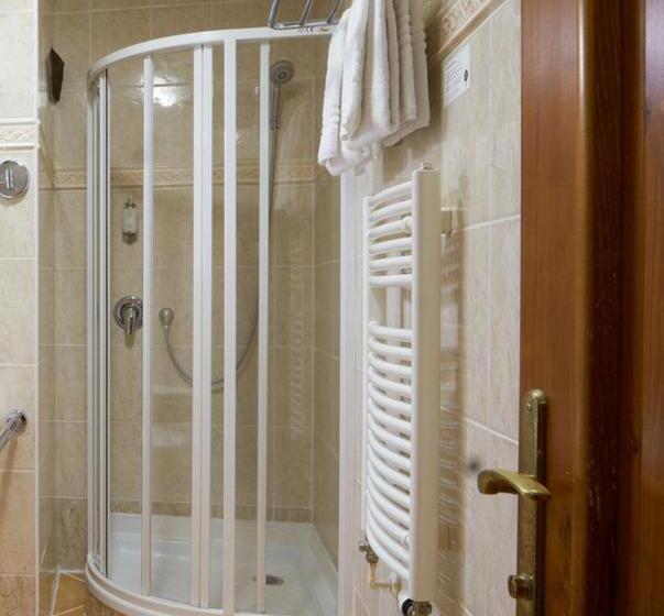 اتاق اکونومی, Josephine Old Town Square Hotel   Czech Leading Hotels