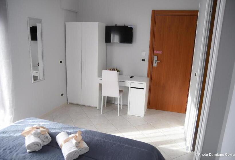 Номер Deluxe с Балконом, B&b Lamezia Airport