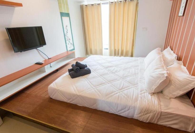 带大床的豪华间, 2 Feel Bed Station