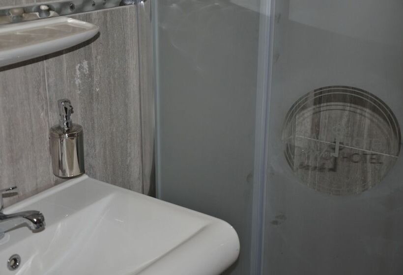 اتاق سوپریور چهار تخته, Grand Park Hotel Corlu