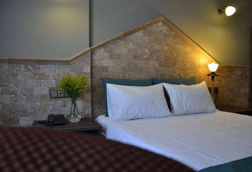 اتاق سوپریور چهار تخته, Grand Park Hotel Corlu