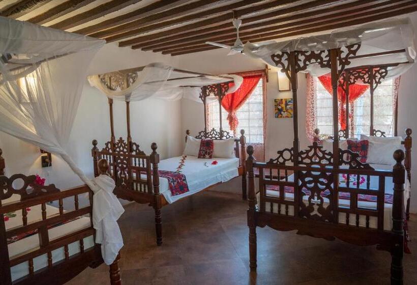 Семейное Бунгало, Mawimbi Bungalows