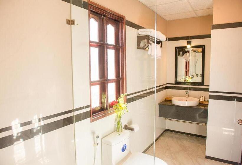 اتاق لوکس با چشم‌انداز دریا, Viva Resort Mui Ne