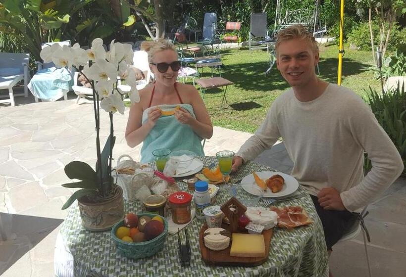 חדר סופריור עם מיטת קינג, Blue Dream Cannes Guest House