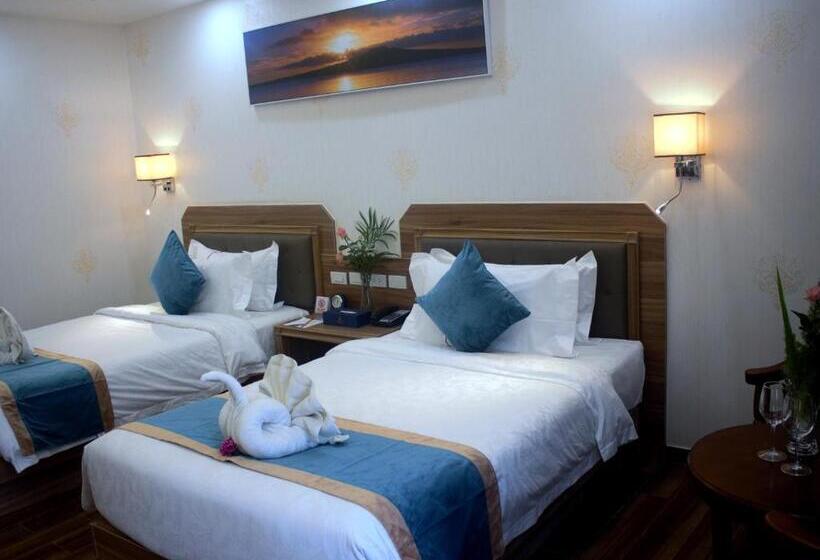 Классический Номер, Costa Palawan Resort