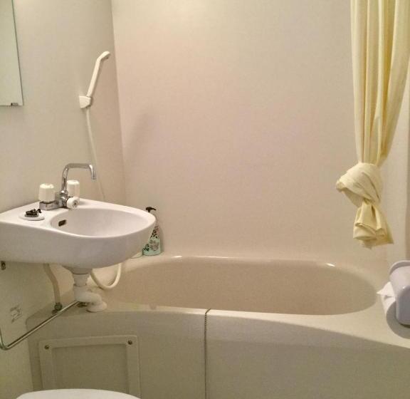Номер Стандарт Трехместный, Keimei Guest House