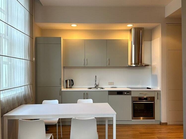 سوئیت پرزیدنت, Le Port Boutique Apart