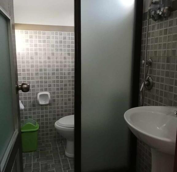 Quarto Economy, Vali Joe Travel Lodge