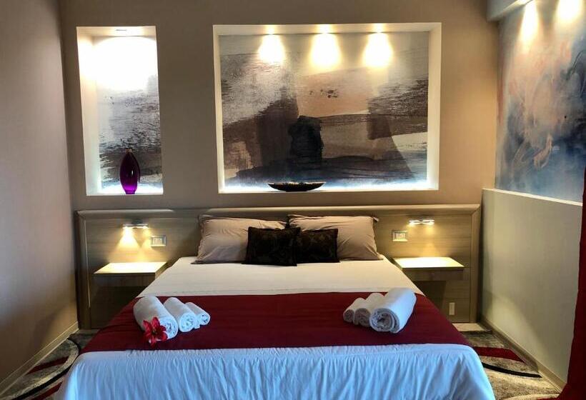 Номер Deluxe с Балконом, La Piazzetta Guest House