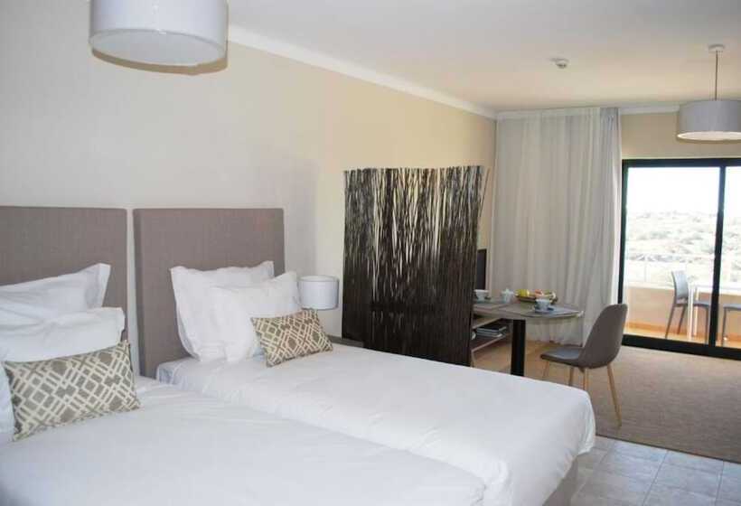 Студия Стандарт, Pestana Gramacho Residences
