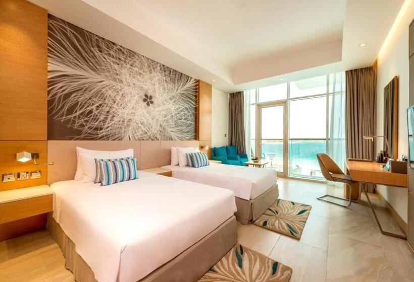 Family Connecting Room, Royal Central Hotel And Resort The Palm