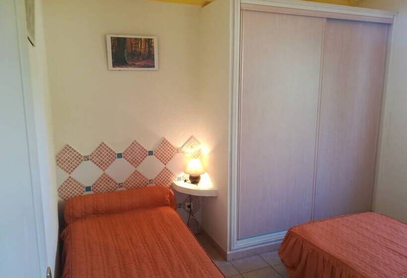 Апартаменты 2 Спальни, Residence Marina Di A Testa