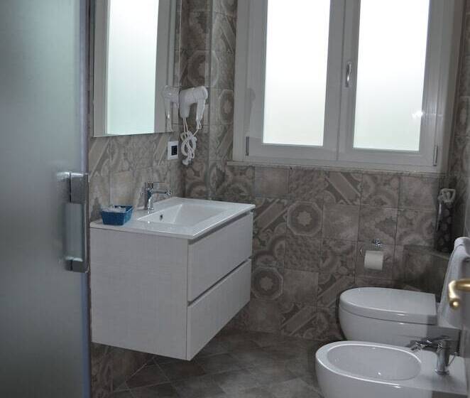 اتاق لوکس, B&b Domus Palmi