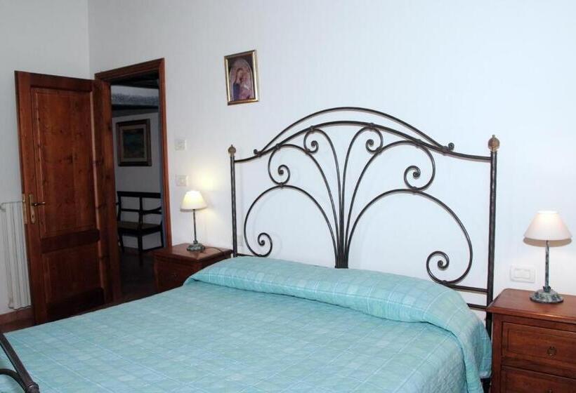 Apartamento 1 Dormitório Vista Piscina, Il Pino Bioagricoltura