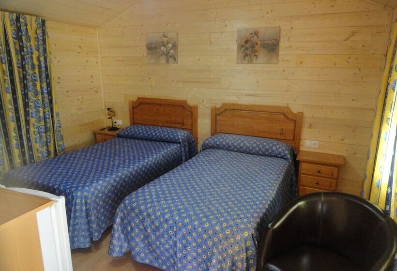 Номер Стандарт Индивидуальный, Hostal Gran Avenida