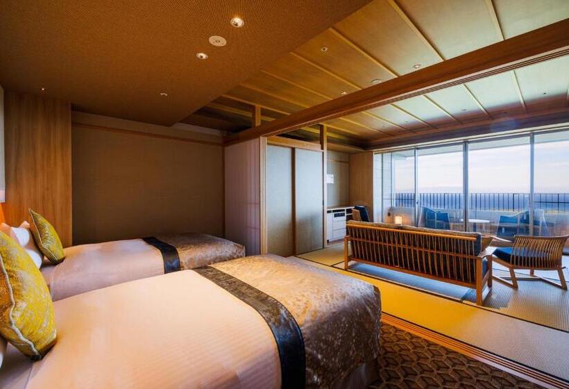 Люкс Deluxe Вид на Море, Kamenoi Hotel Izukogen