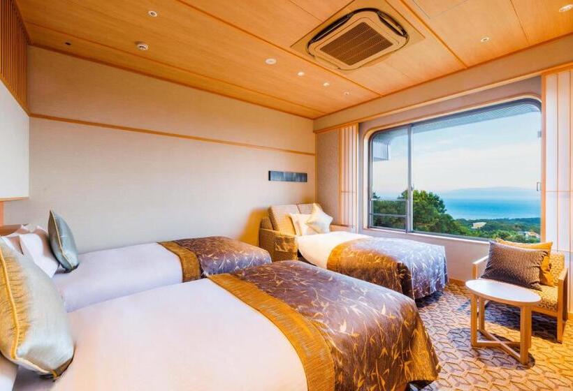 Номер Superior Вид на Море, Kamenoi Hotel Izukogen