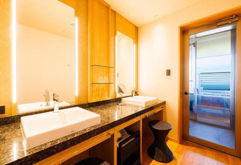 Люкс Deluxe Вид на Море, Kamenoi Hotel Izukogen
