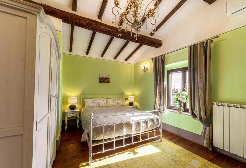 Классический Номер, Podere Val D Orcia  Tuscany Equestrian