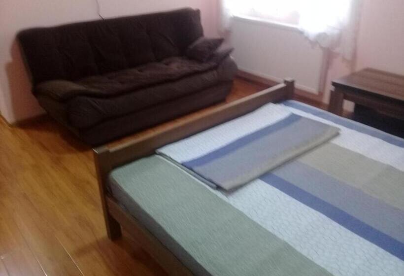 اتاق استاندارد, Elmira