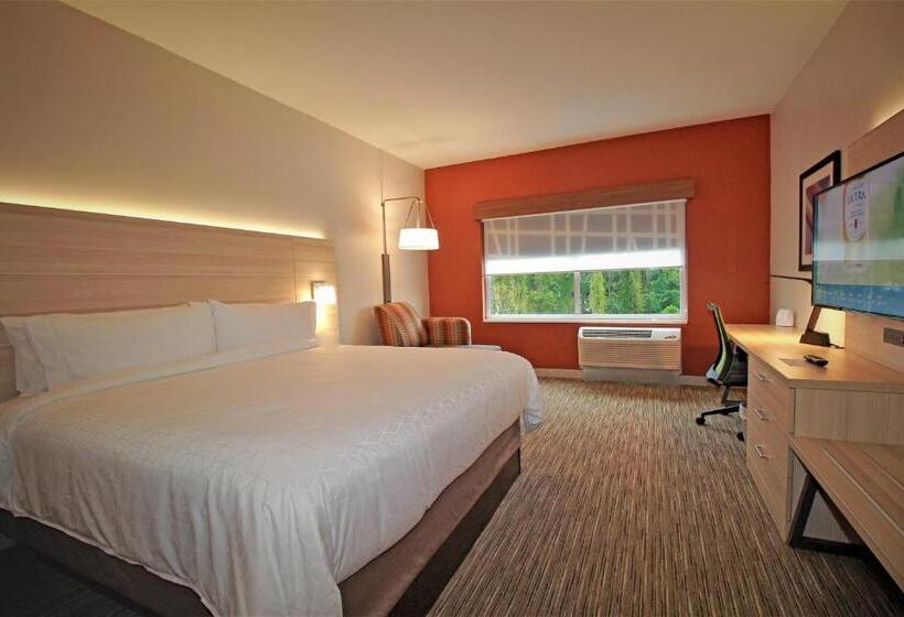 带大床的标准间, Holiday Inn Express & Suites Ocala, An Ihg