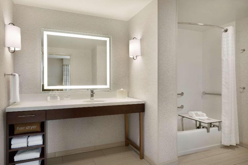 Люкс Адаптированный для Инвалидов, Homewood Suites By Hilton Albany Crossgates Mall, Ny