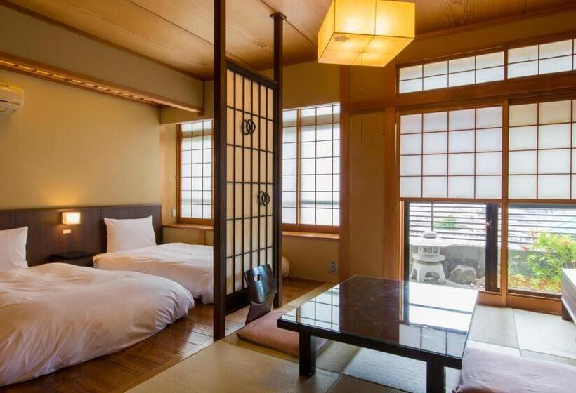 Quarto Estandar, Toushinan Komeya