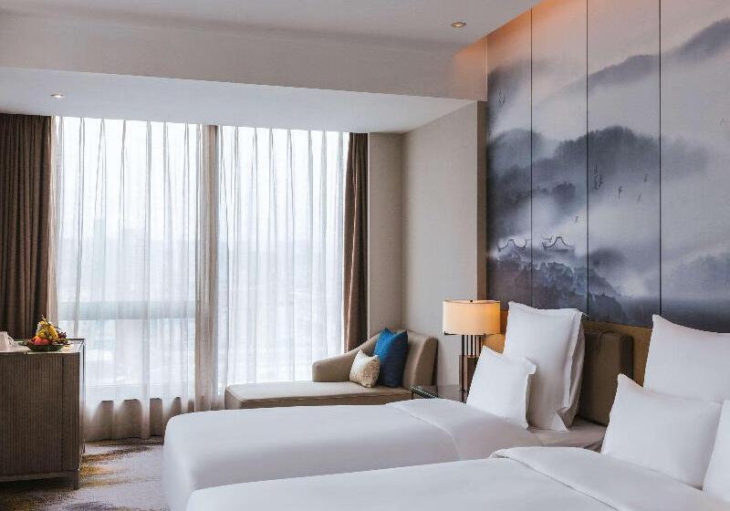 Номер Executive, Pullman Fuzhou Tahoe