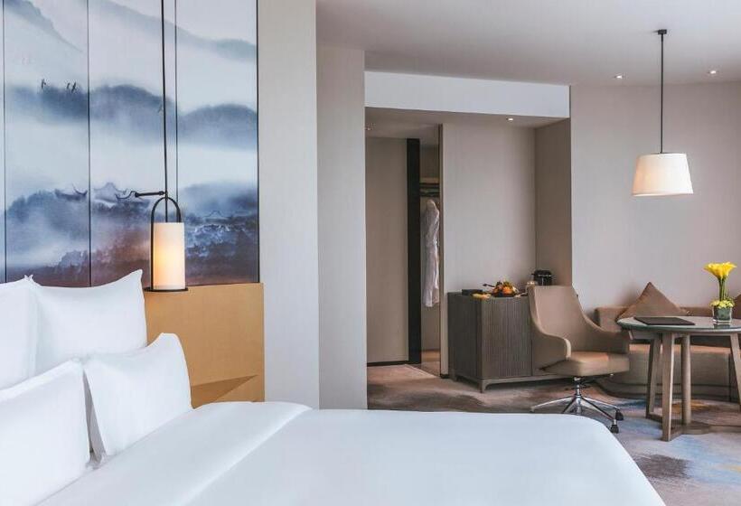 Номер Deluxe Кровать Кинг Вид на Город, Pullman Fuzhou Tahoe