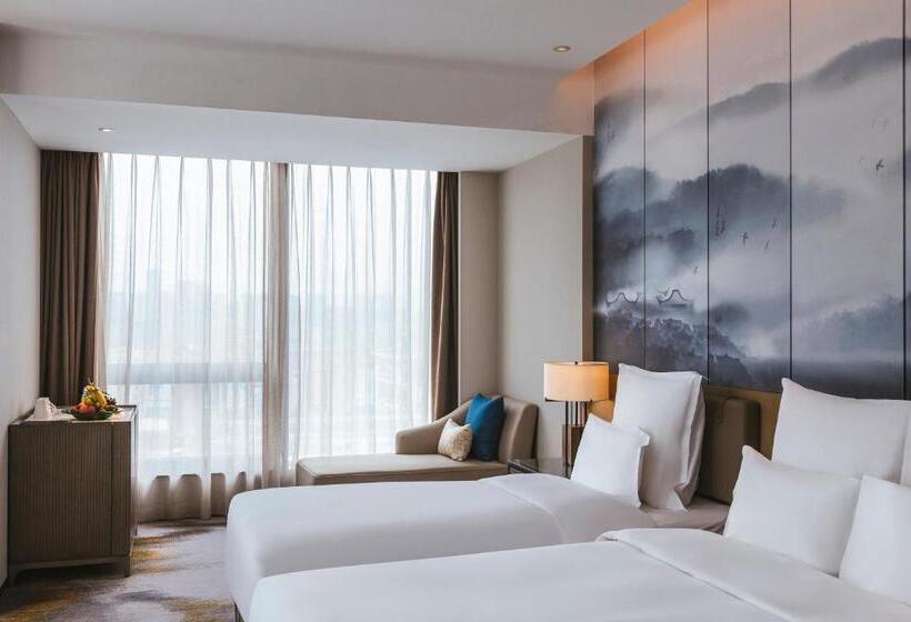 Трехместный Номер Премиум, Pullman Fuzhou Tahoe