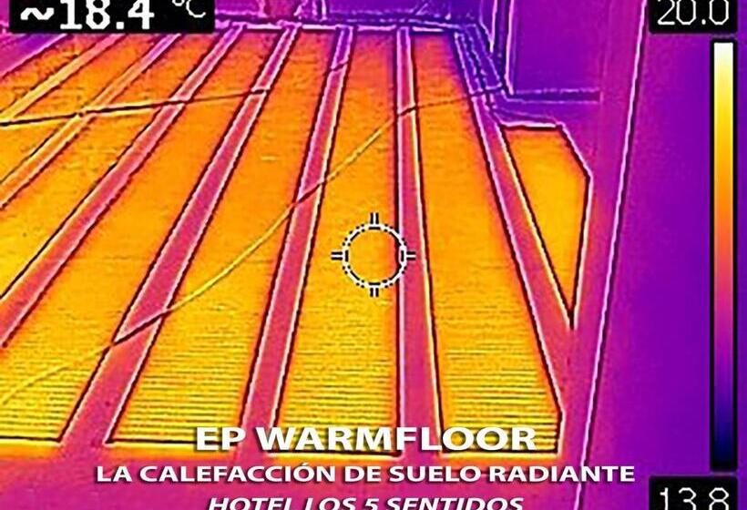 Номер Deluxe, Romantic Los 5 Sentidos