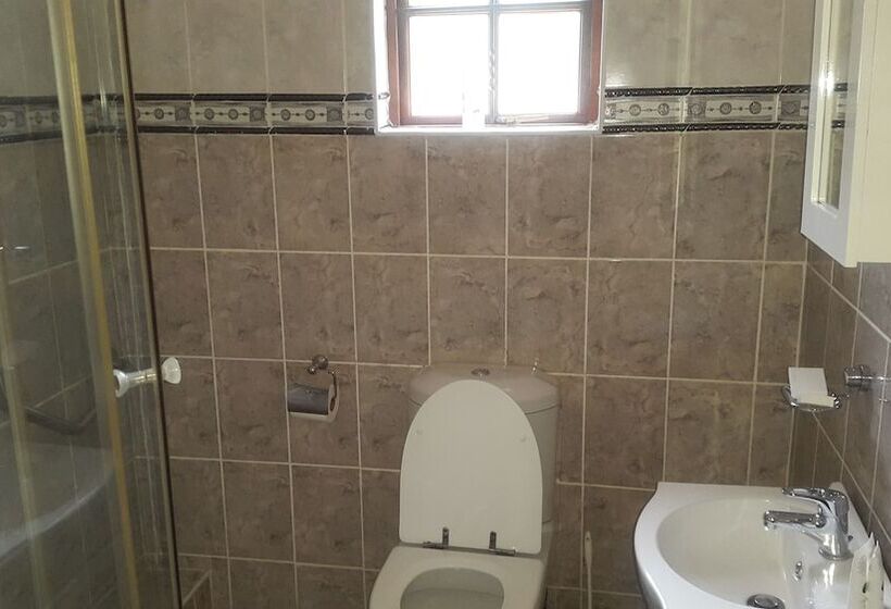 اتاق لوکس, Tintech Bed & Breakfast