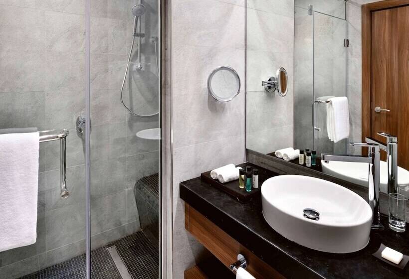 Номер Deluxe, Mövenpick Hotel Apartments Downtown Dubai