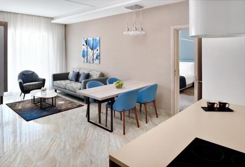 Семейные Апартаменты, Mövenpick Hotel Apartments Downtown Dubai