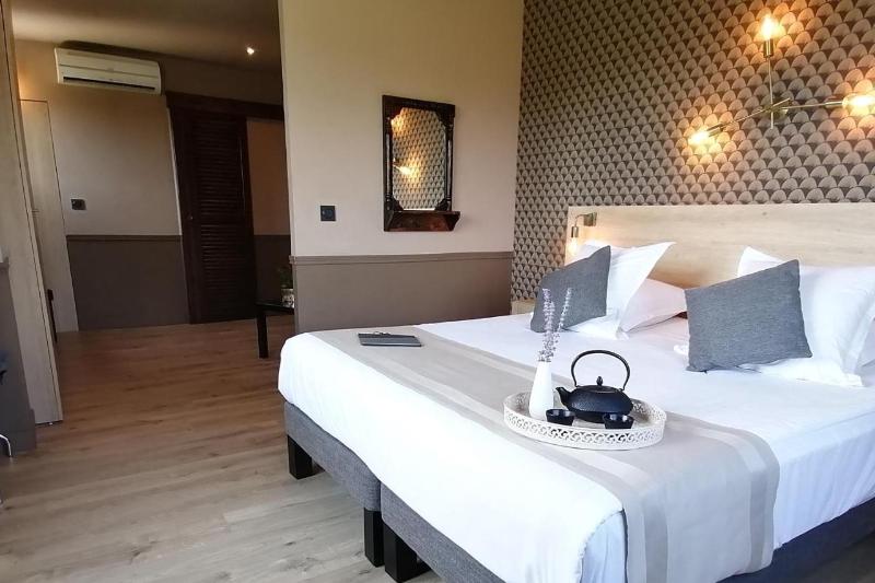 Номер Стандарт, Logis Hôtel Restaurant Le Plantevin