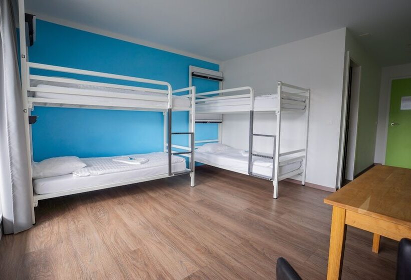 Четырехместный Номер Economy, Nyon Hostel