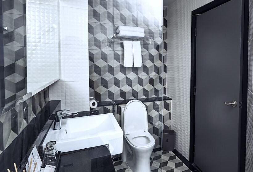 Номер Deluxe, Chezzotel Pattaya