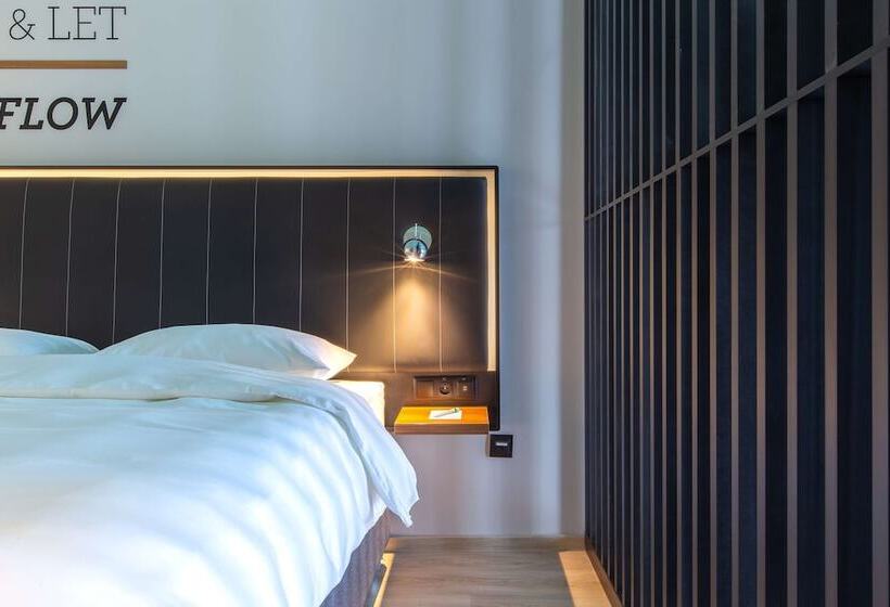 Номер Superior с Балконом, Park Inn By Radisson Poznan