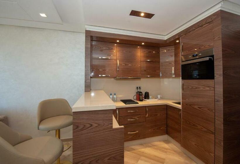 带大床的小型套房, Suite Hotel Casa Diamond