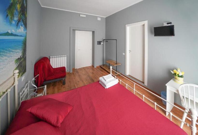 اتاق ساده سه نفره, Florinda B&b