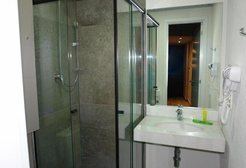 غرفة قياسية, Ibis Styles Itauna