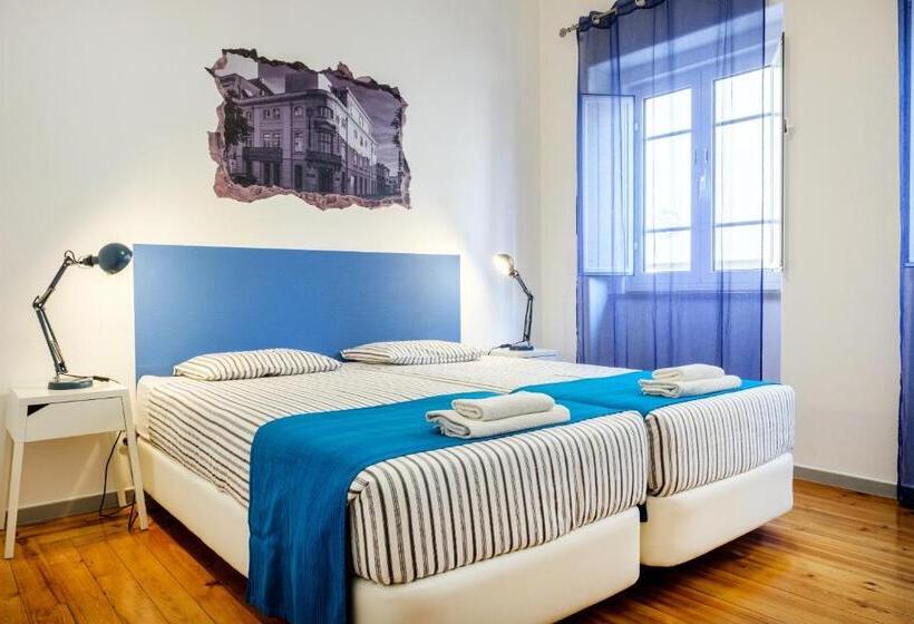اتاق استاندارد با سرویس بهداشتی مشترک, Loulé Coreto Hostel