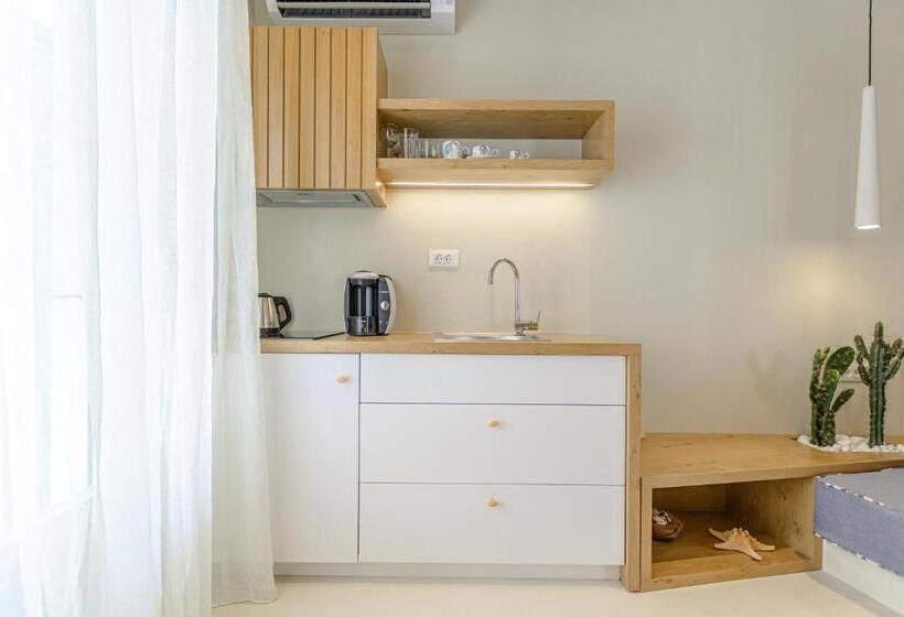 套房, Antony Suites