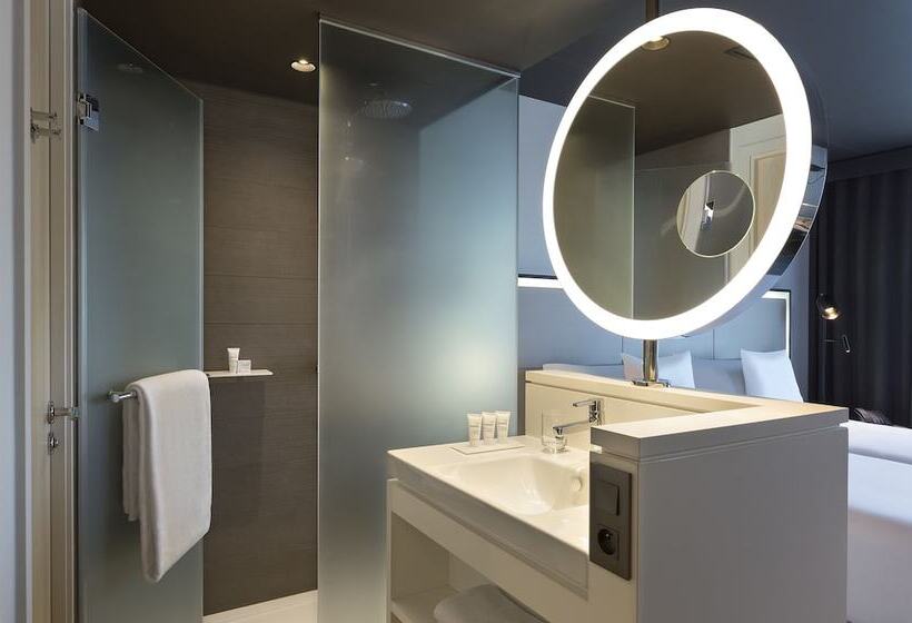 Номер Стандарт Адаптированный для Инвалидов, Innside By Meliá Paris Charles De Gaulle Airport